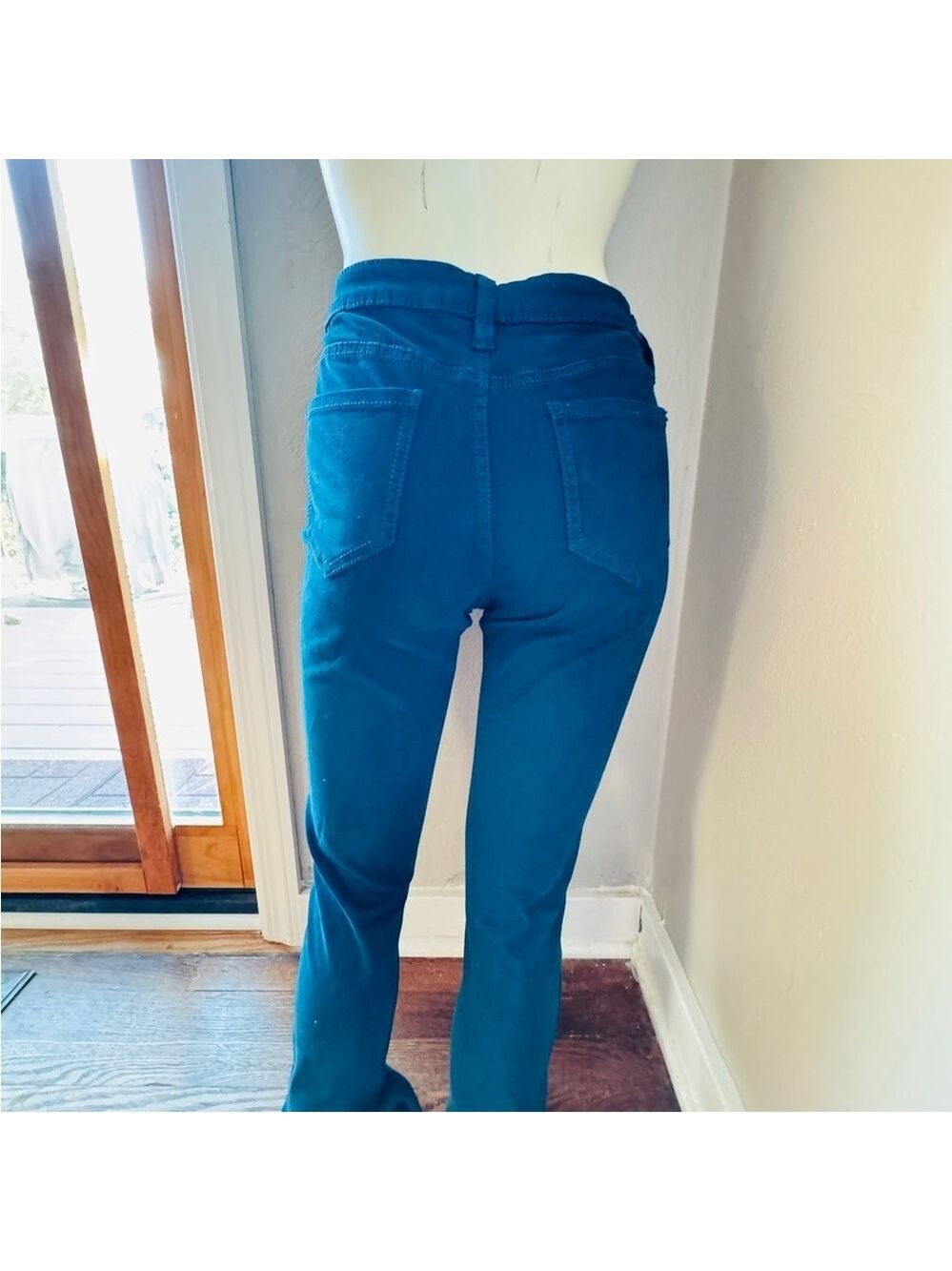 Cache jeans - Picture 13 of 15